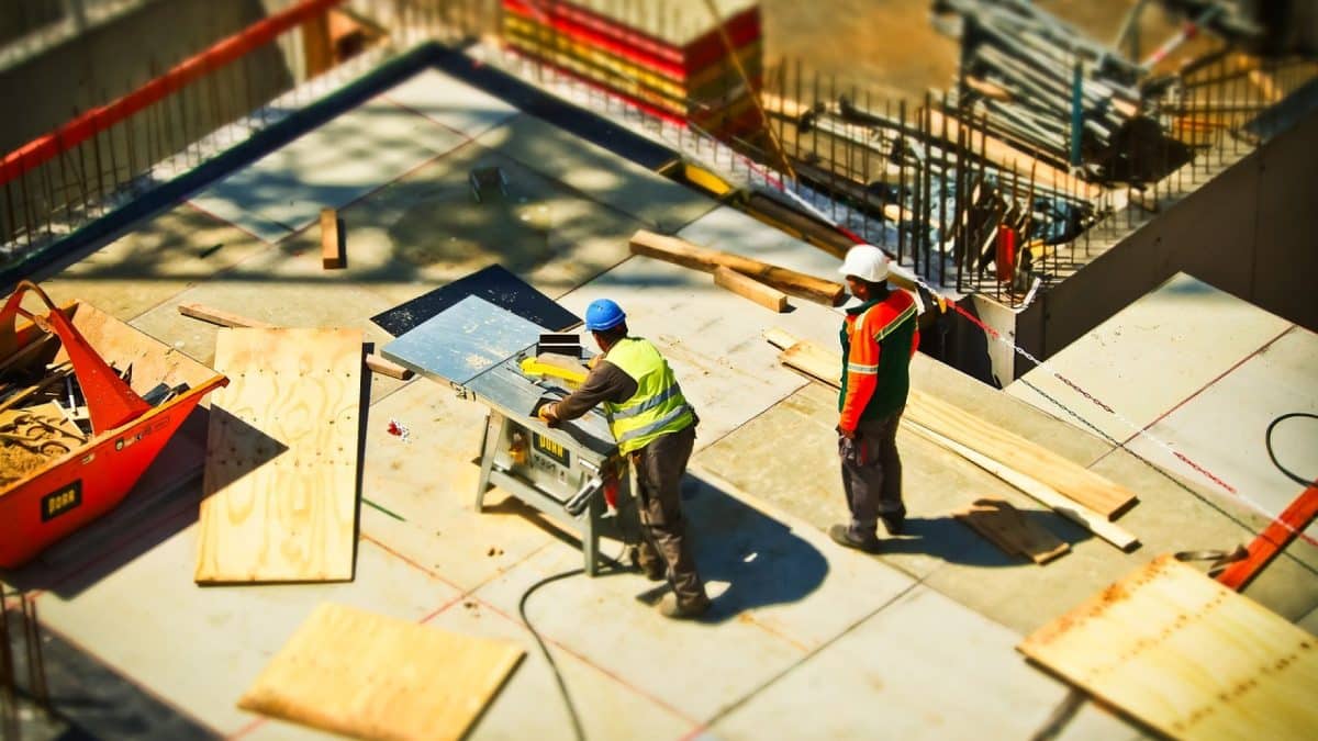 Logiciels pour suivre un chantier de construction : les indispensables !