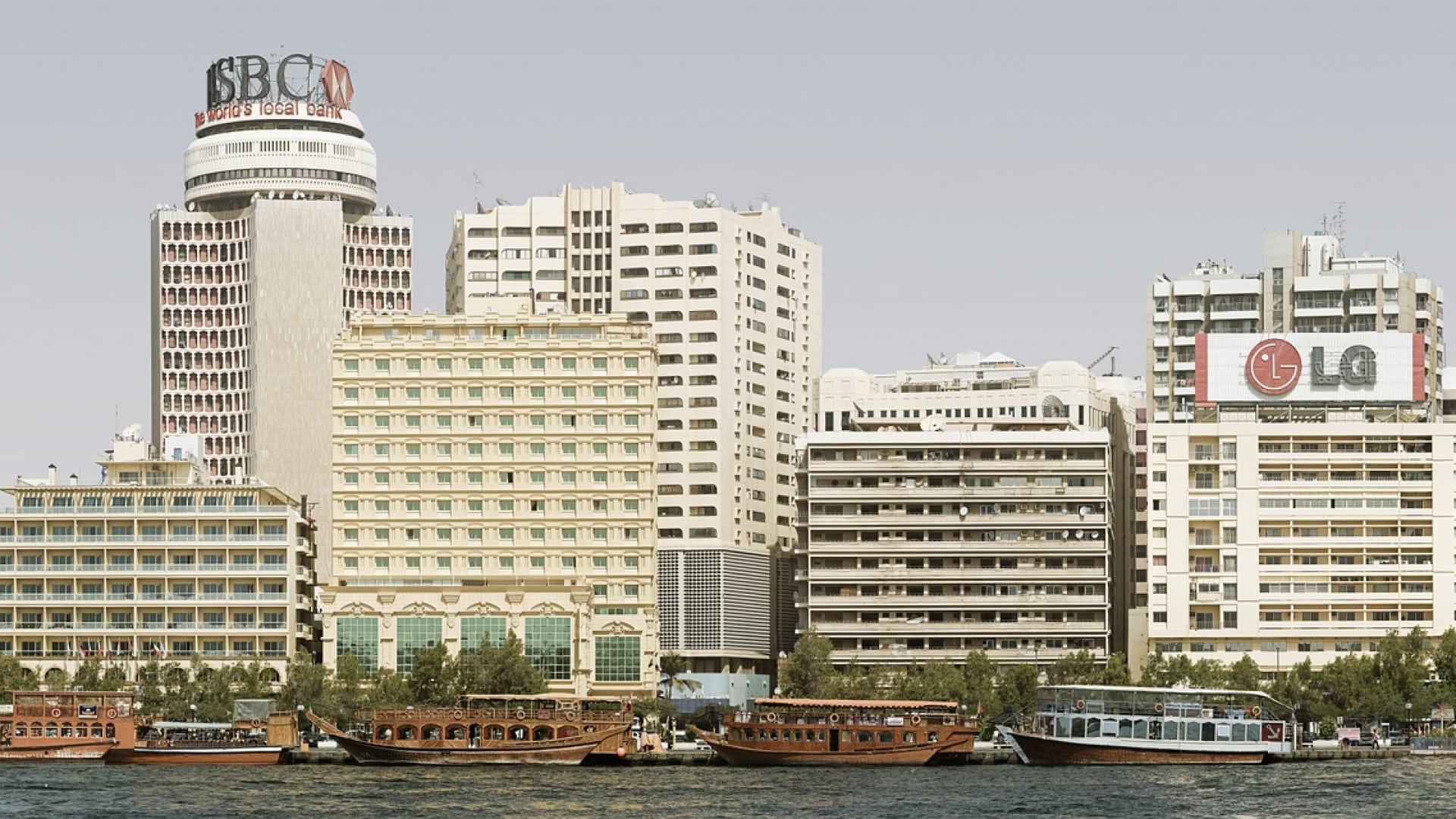 Pourquoi passer par une agence immobilière pour acheter un appartement à Strasbourg ?